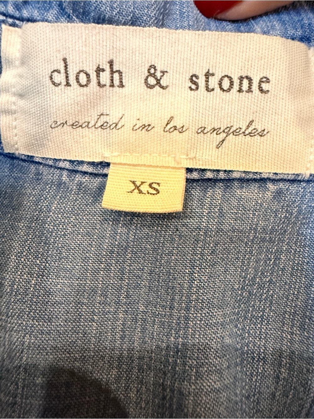 Cloth & Stone XS 100% Tencel Lyocell Chambray Button Down Shirt Raw Hem - Picture 2 of 13